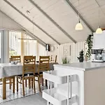 C11112-hemmet-horsfold-50 Hemmet