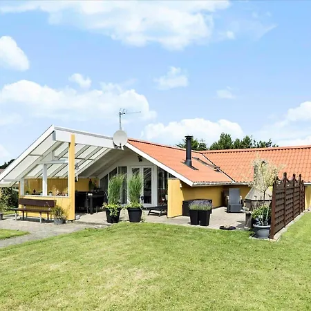 C11112-hemmet-horsfold-50 *